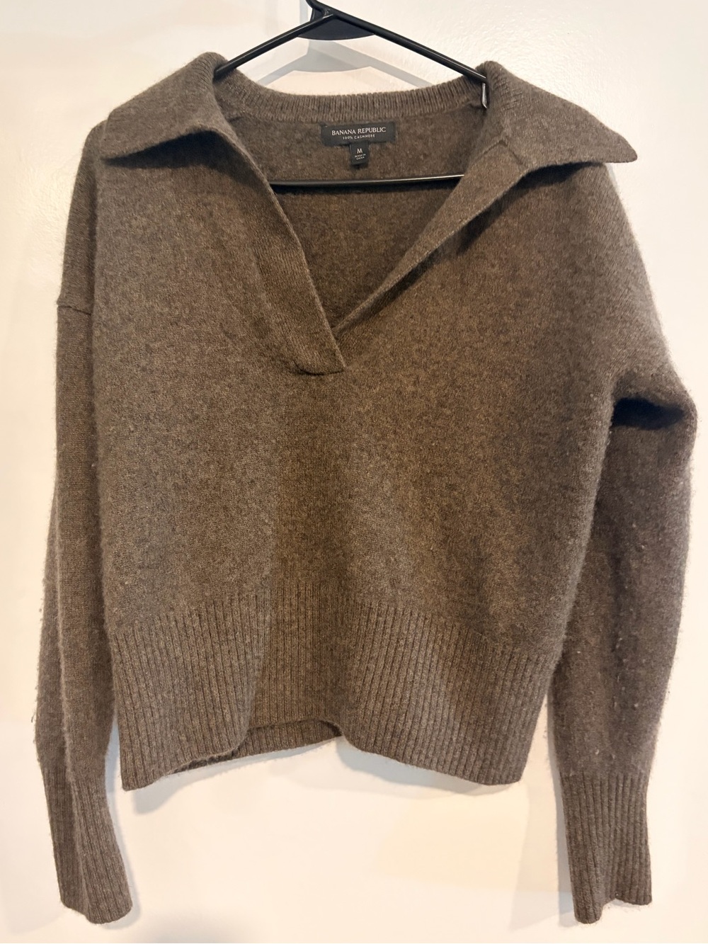 Banana Republic Women's Brown Collared V-Neck cashmere polo Sweater